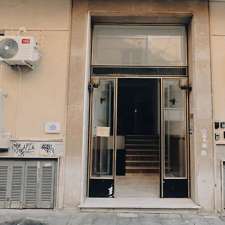 Zeos Finest Jacuzzi Suite Athen Exterior foto