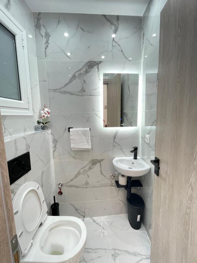 Zeos Finest Jacuzzi Suite Athen Exterior foto