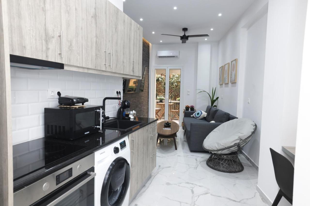 Zeos Finest Jacuzzi Suite Athen Exterior foto
