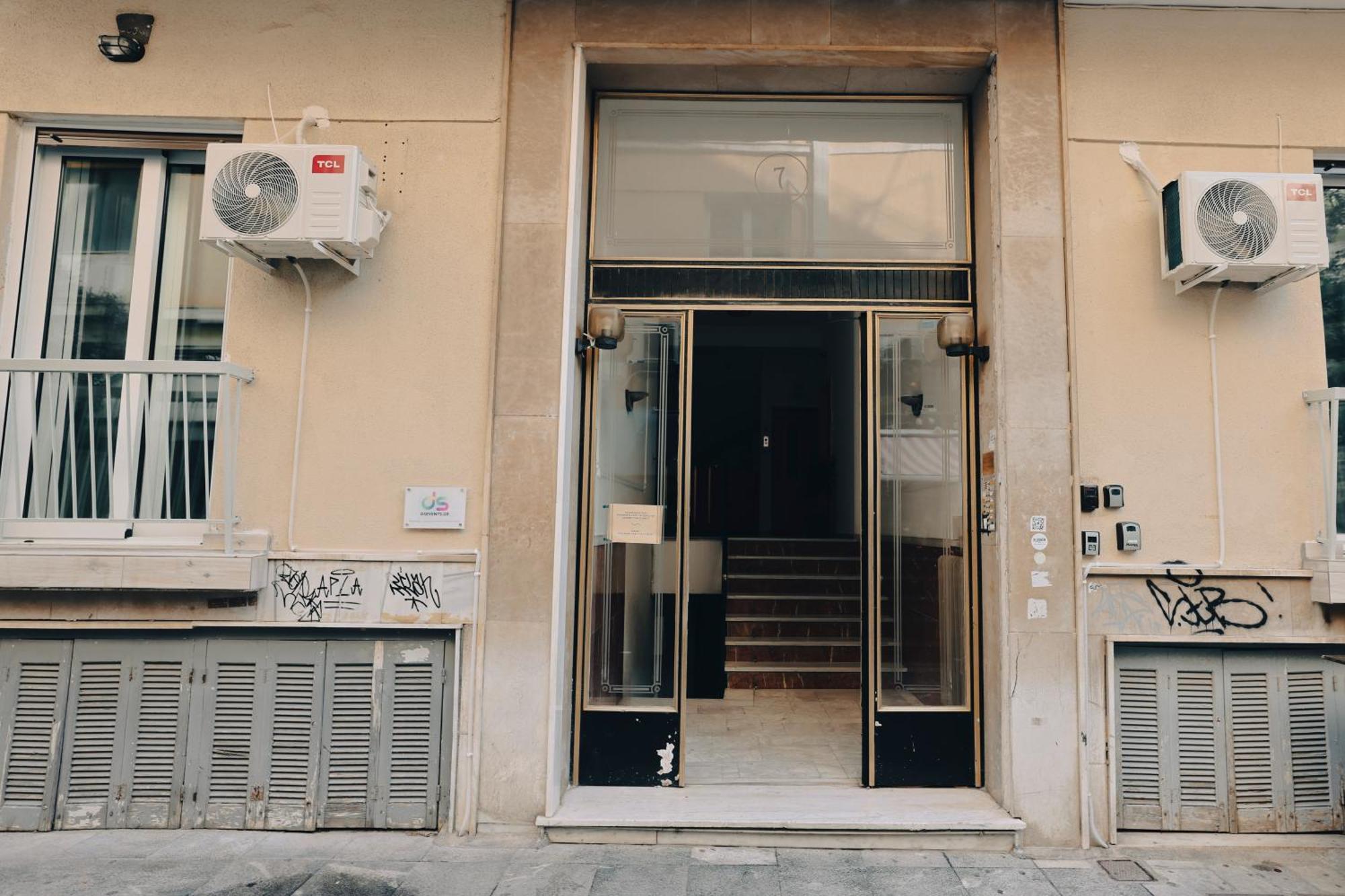 Zeos Finest Jacuzzi Suite Athen Exterior foto